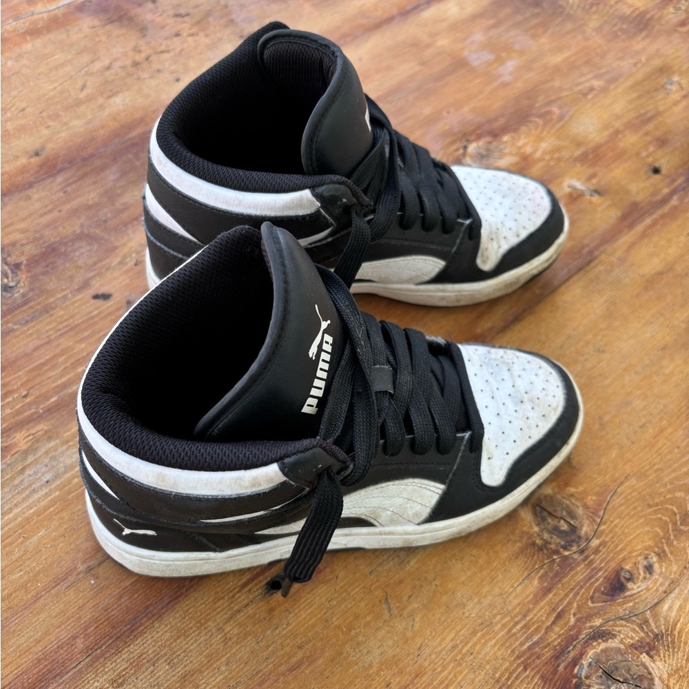 Puma boys basketball shoes
